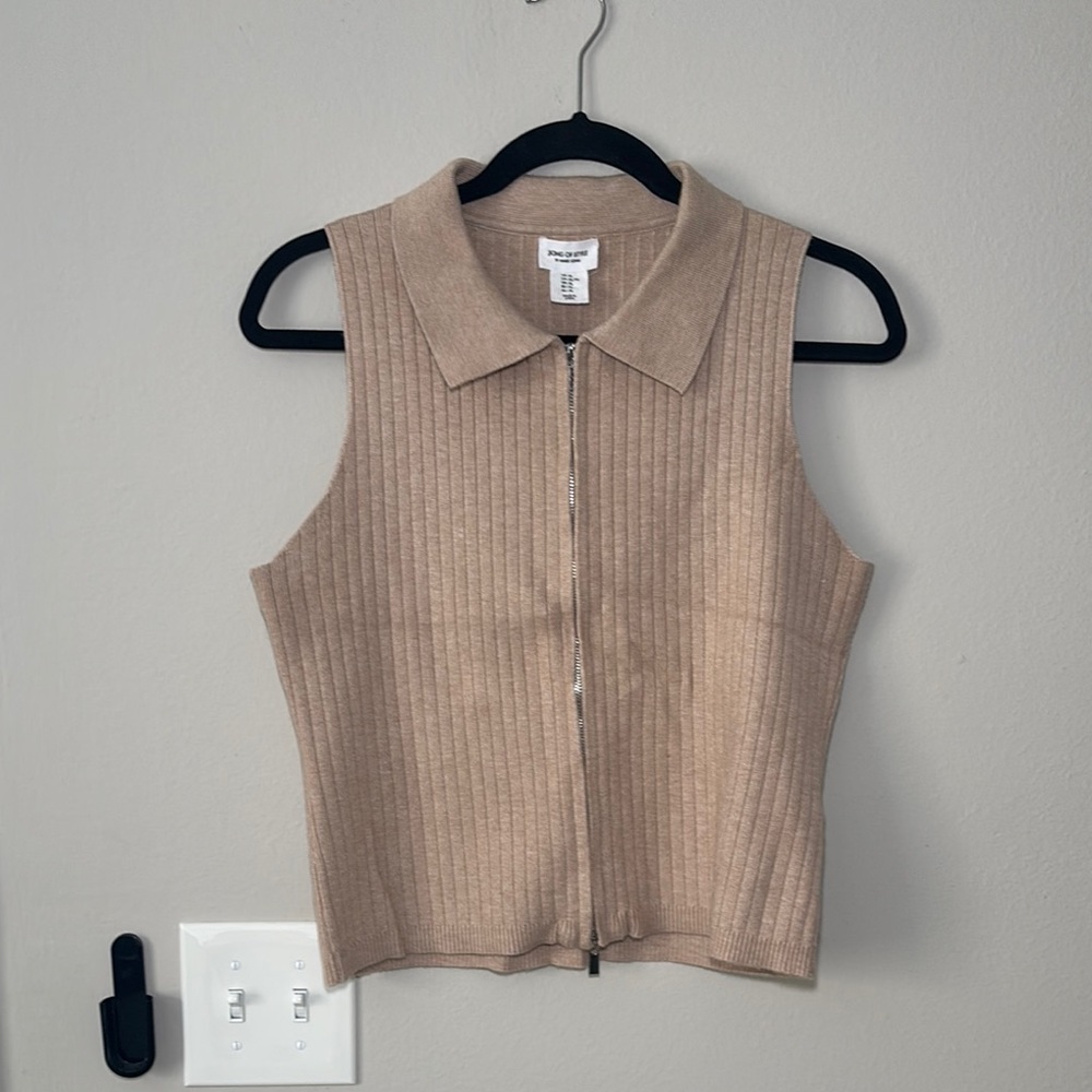 Song of Style Sleeveless Zip-Up Knit Top - Beige